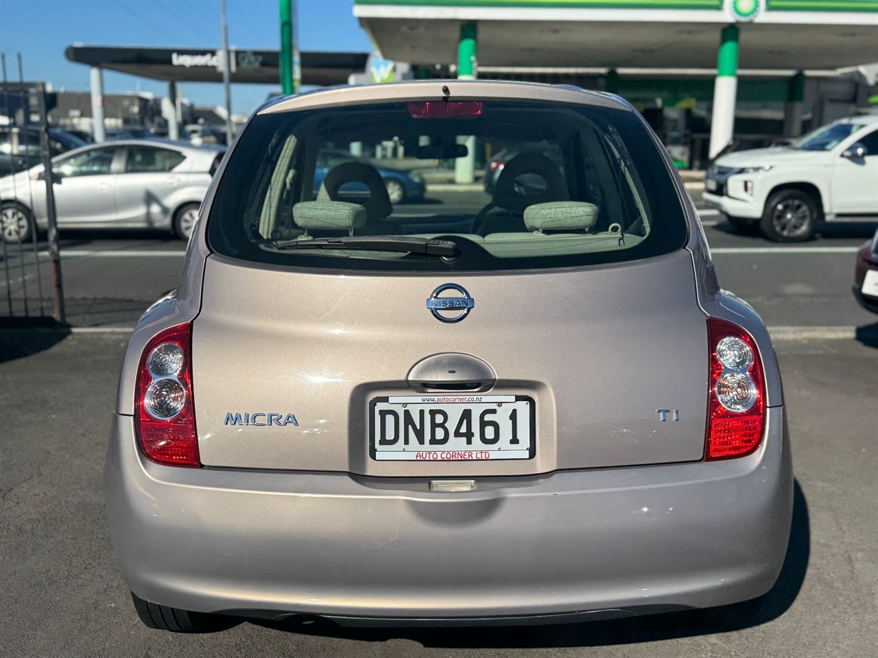 2006 Nissan Micra thumbnail