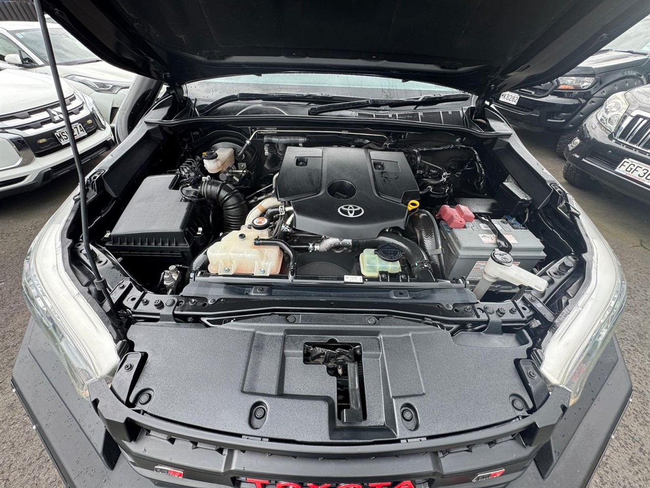2018 Toyota Hilux thumbnail