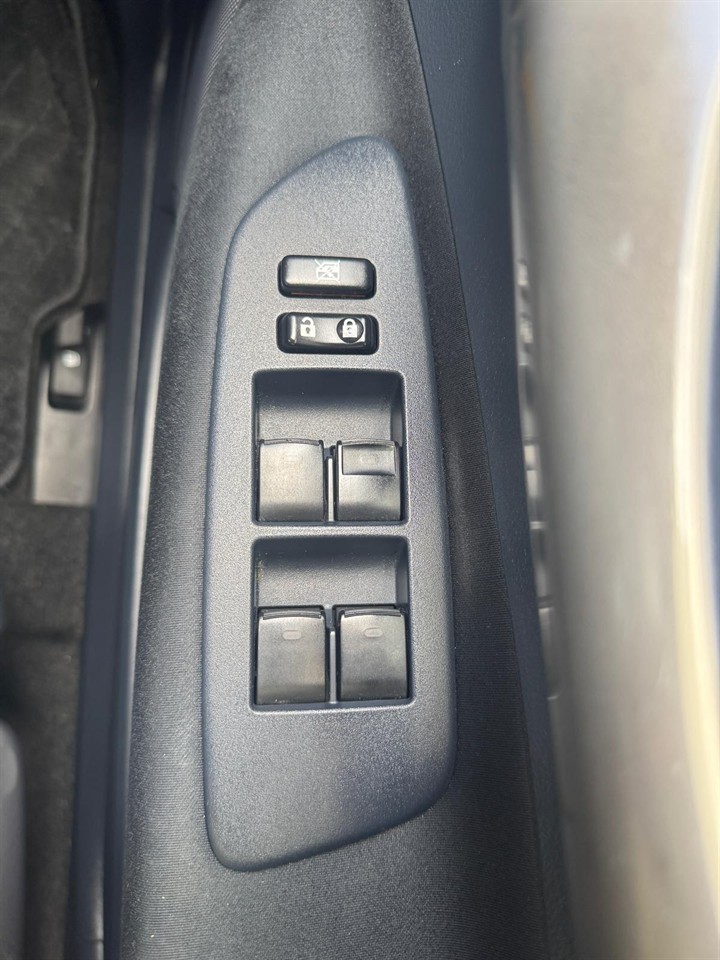 2007 Toyota Blade thumbnail