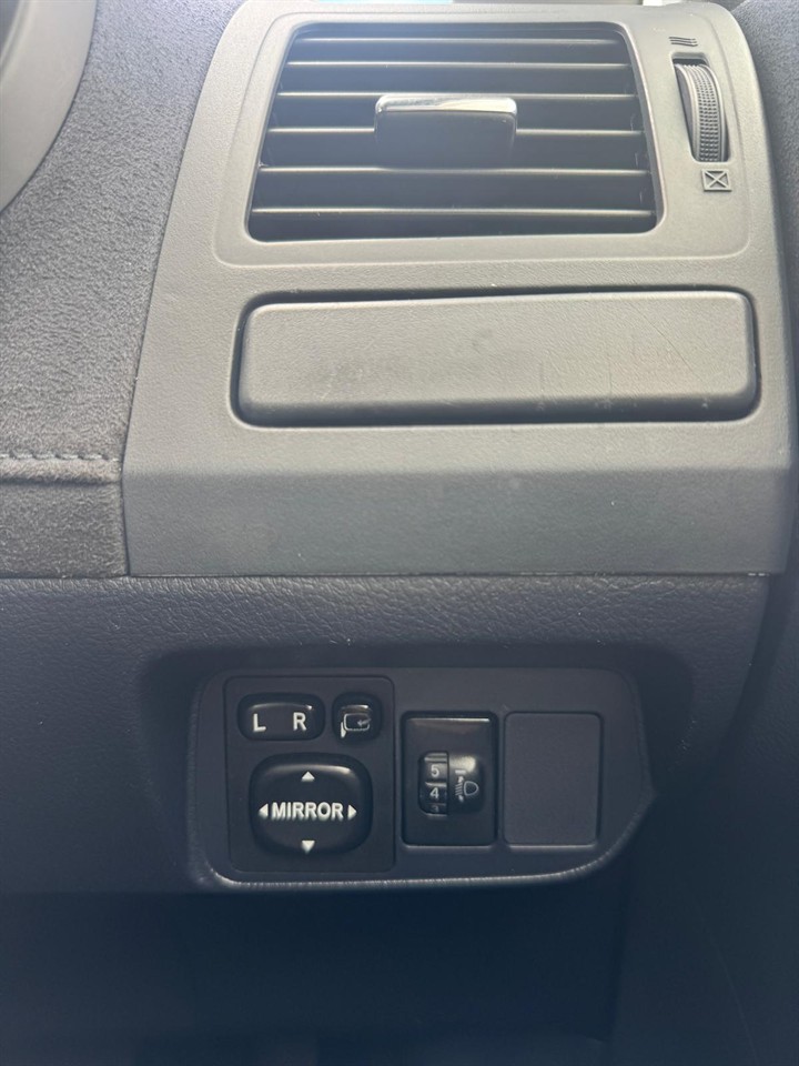 2007 Toyota Blade thumbnail