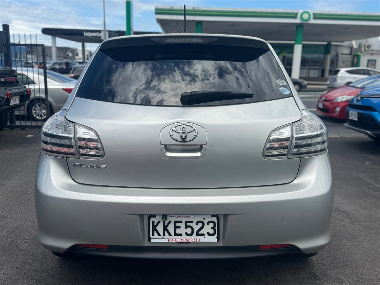 2007 Toyota Blade thumbnail