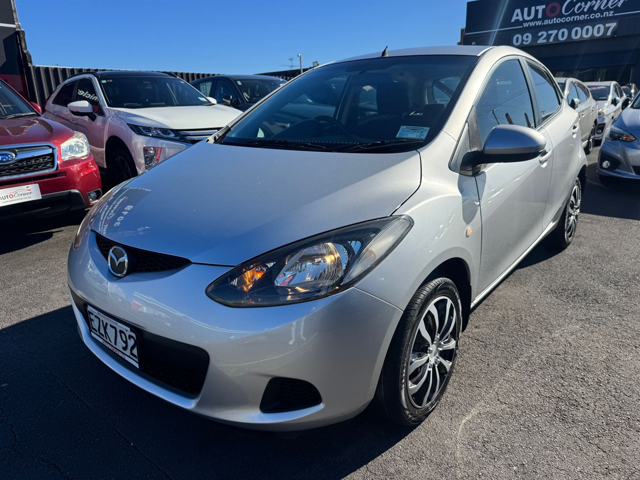 2009 Mazda 2 thumbnail