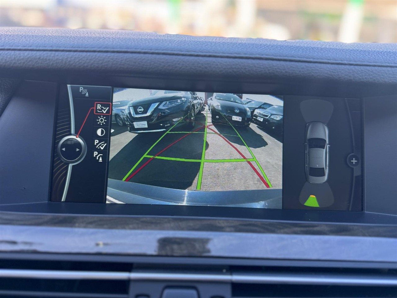 2012 BMW 740i thumbnail