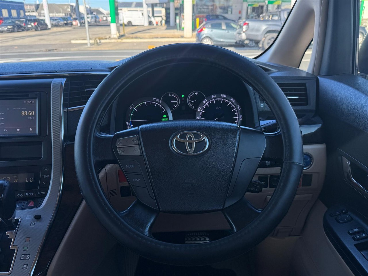 2014 Toyota VELLFIRE thumbnail
