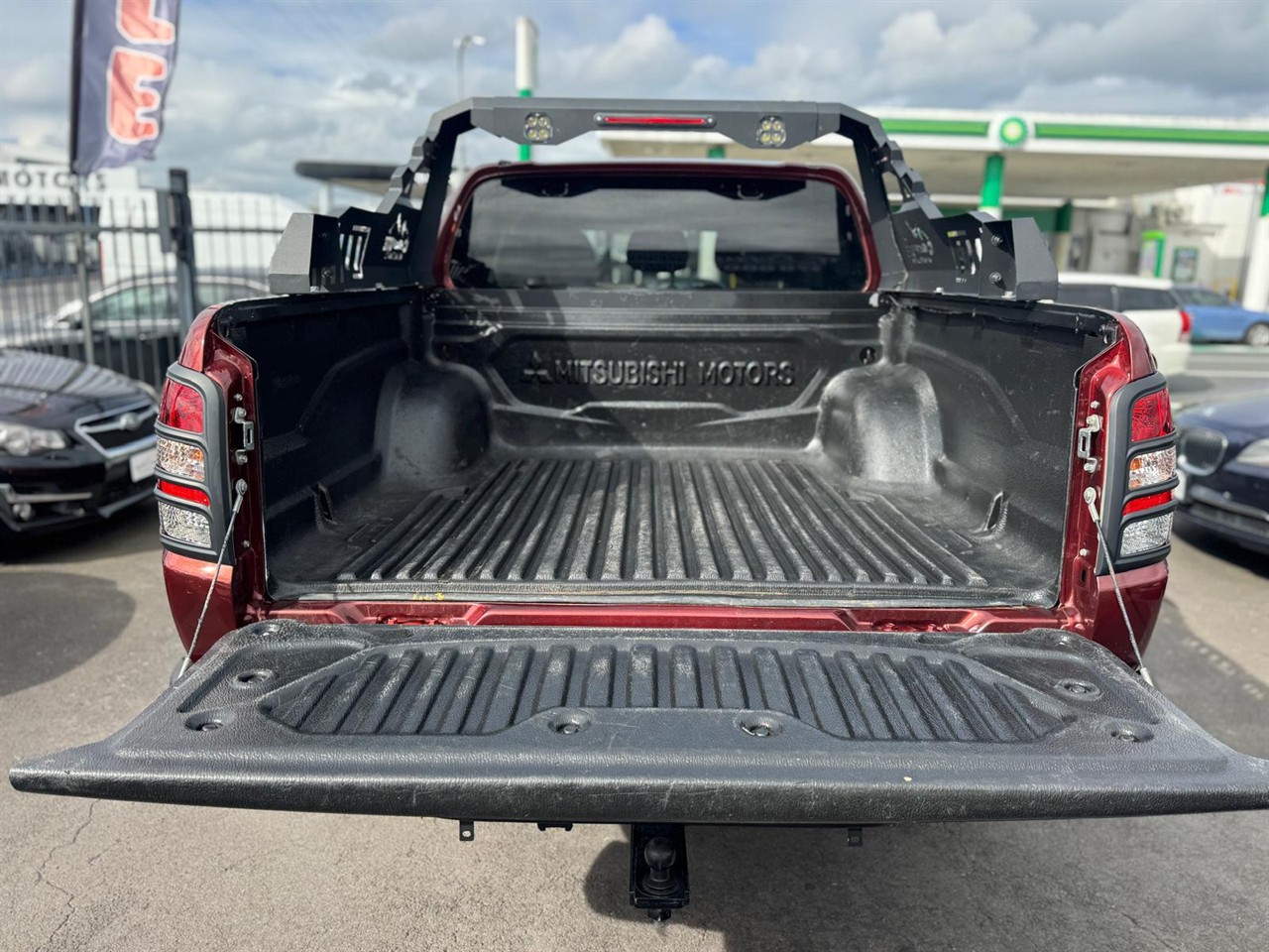 2017 Mitsubishi Triton thumbnail
