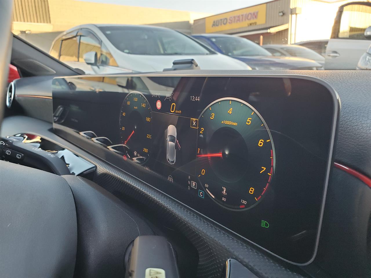 2019 Mercedes-Benz A180 thumbnail