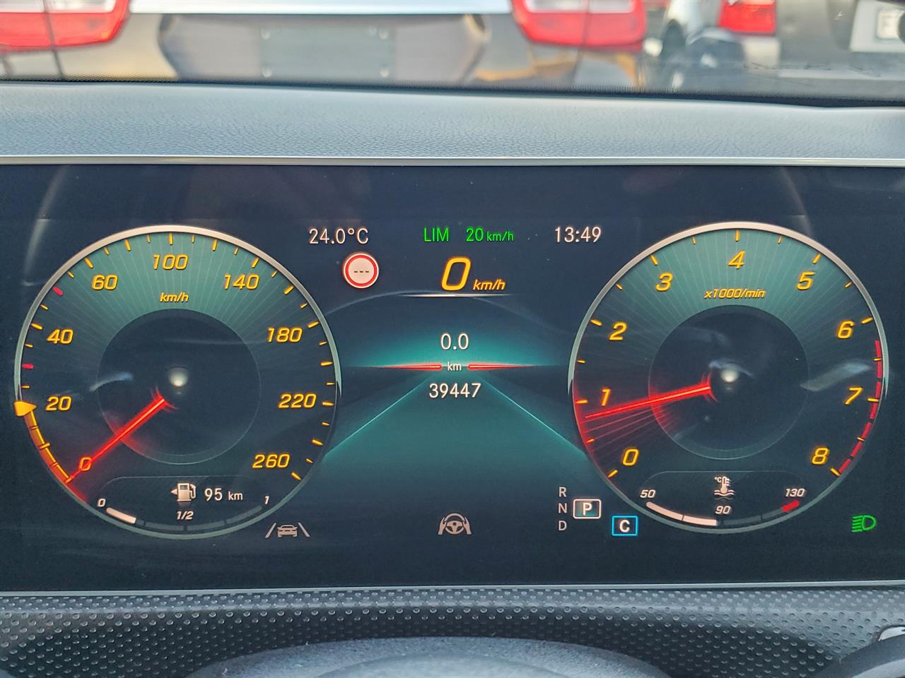2019 Mercedes-Benz A180 thumbnail