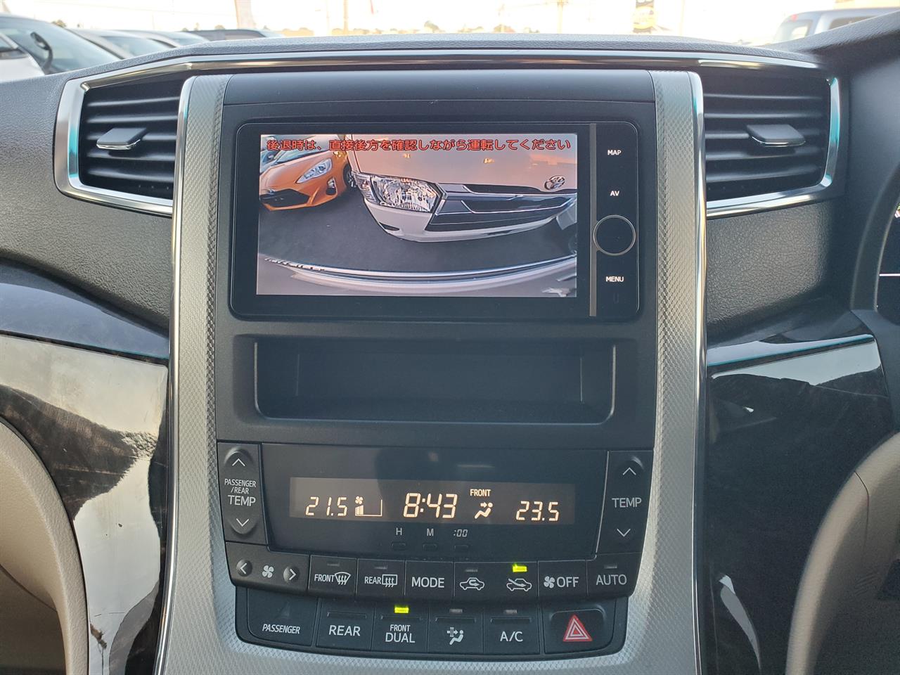 2012 Toyota Vellfire thumbnail