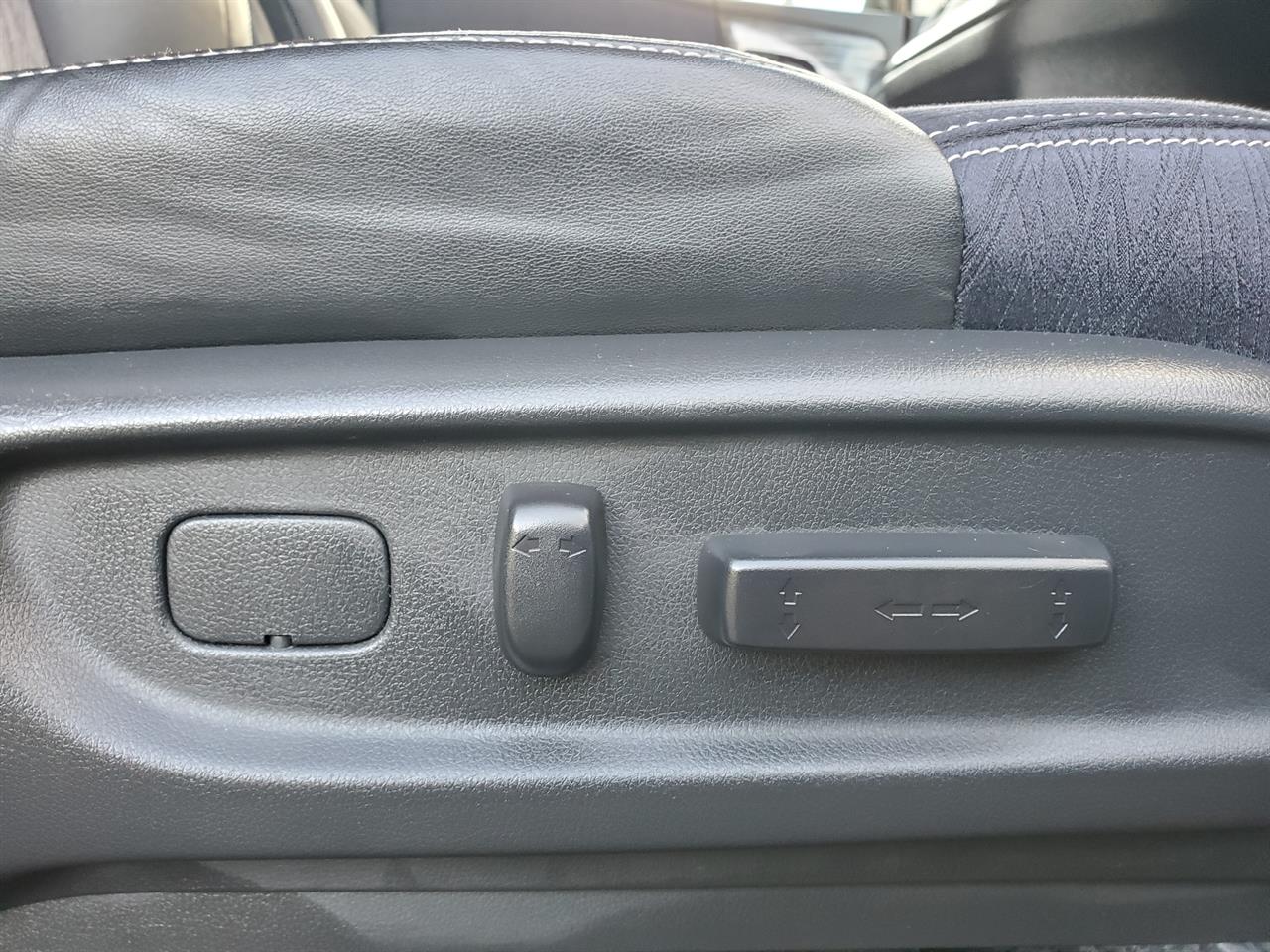 2015 Honda Odyssey thumbnail