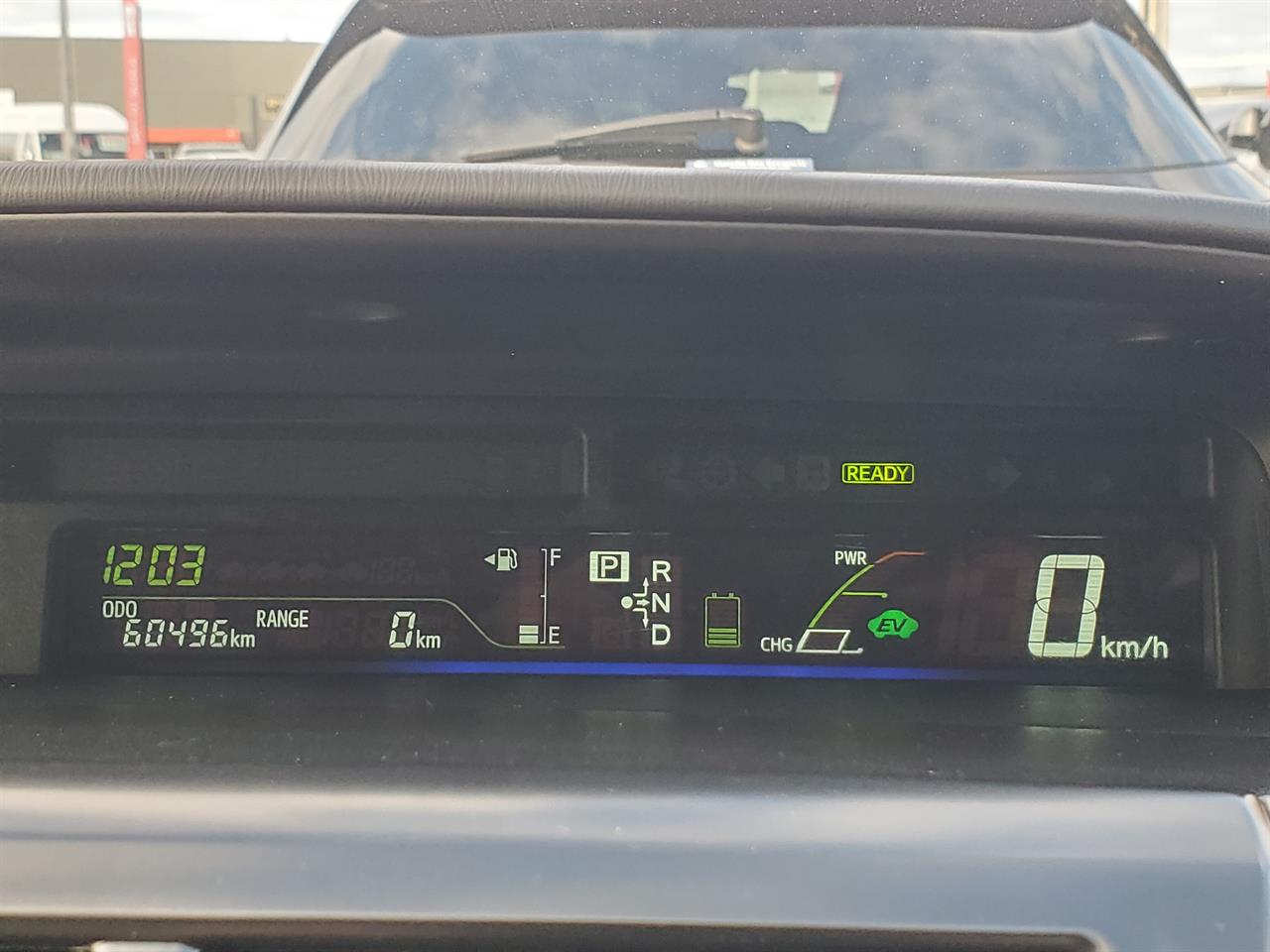 2014 Toyota Prius thumbnail