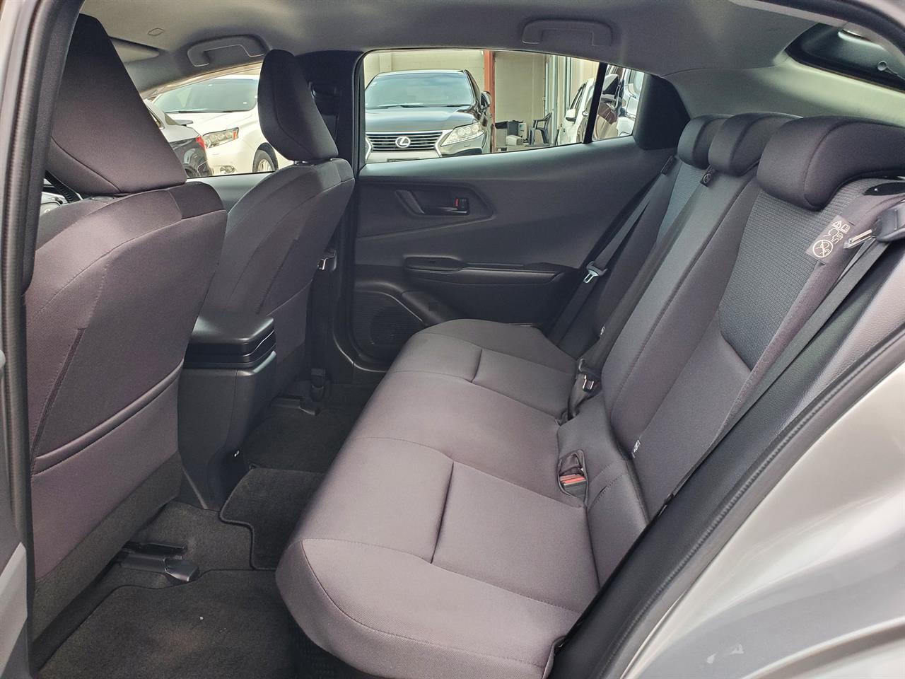 2023 Toyota Prius thumbnail