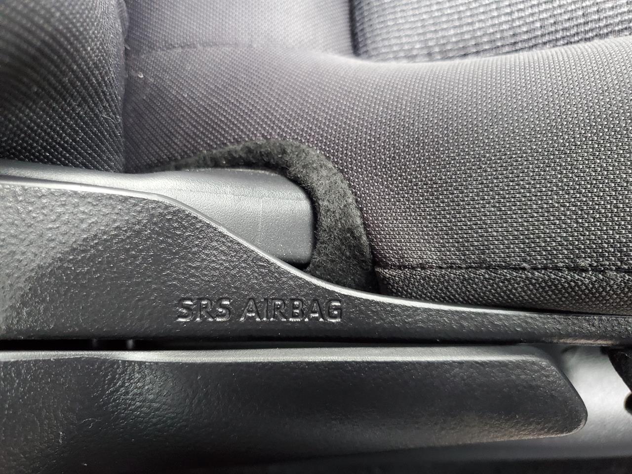 2023 Toyota Prius thumbnail