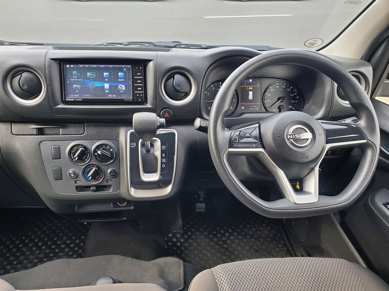 2022 Nissan Caravan thumbnail