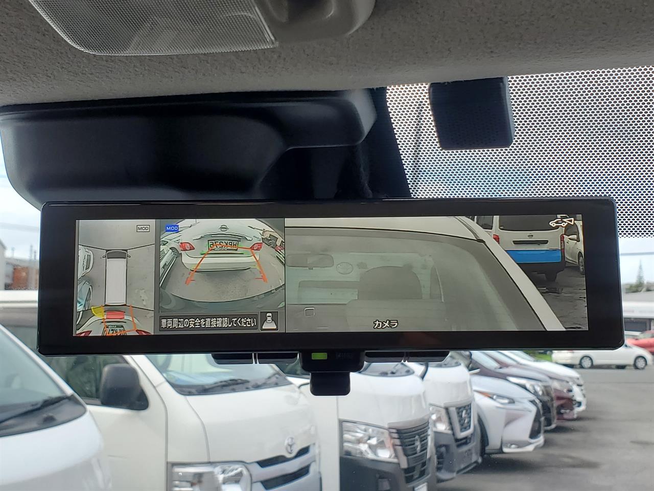2022 Nissan Caravan thumbnail