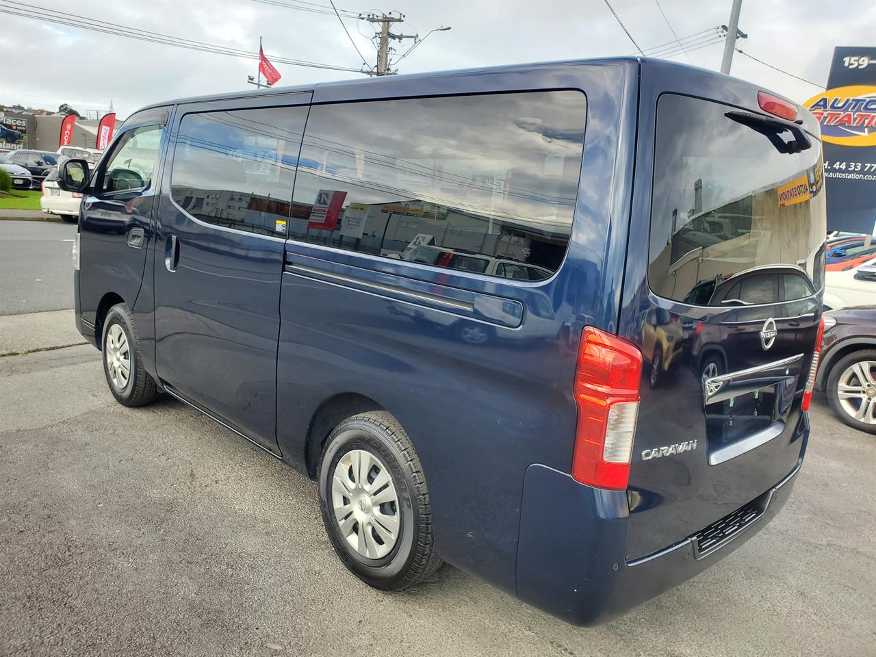 2022 Nissan Caravan thumbnail