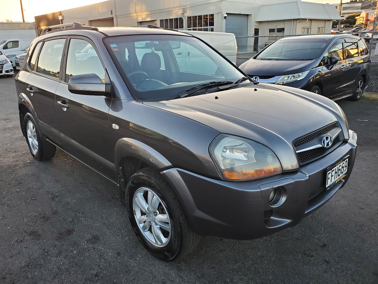 2009 Hyundai Tucson thumbnail