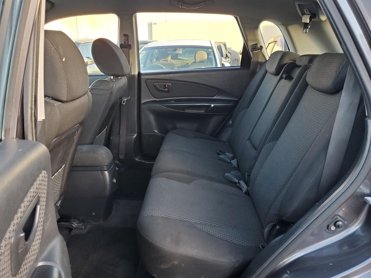 2009 Hyundai Tucson thumbnail