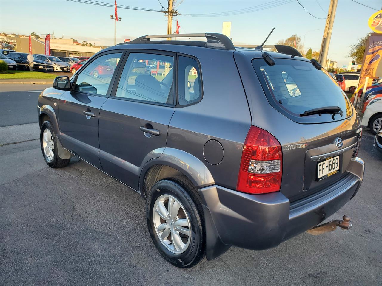 2009 Hyundai Tucson thumbnail