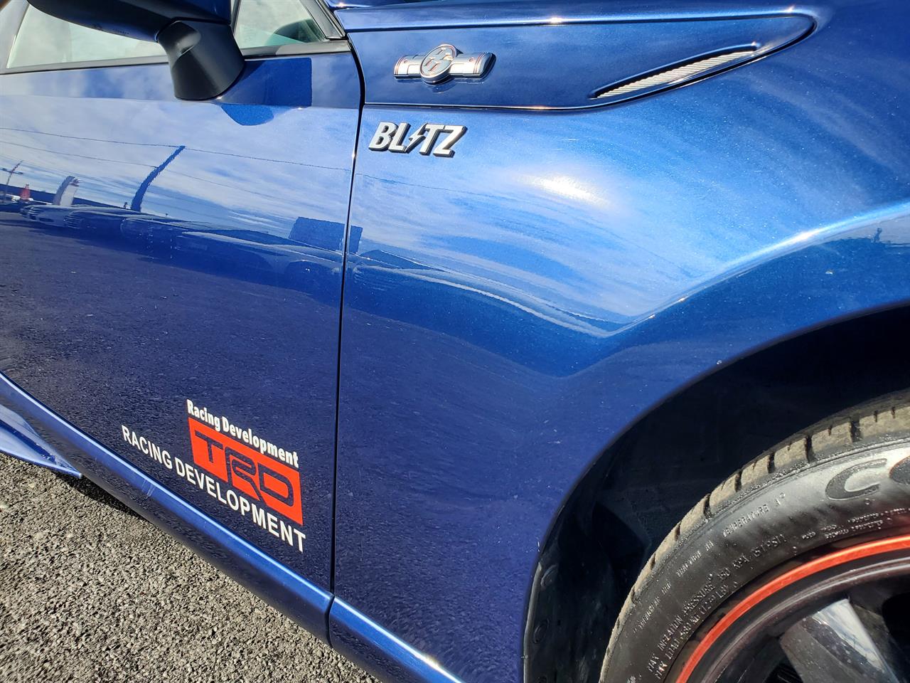 2013 Toyota 86 thumbnail
