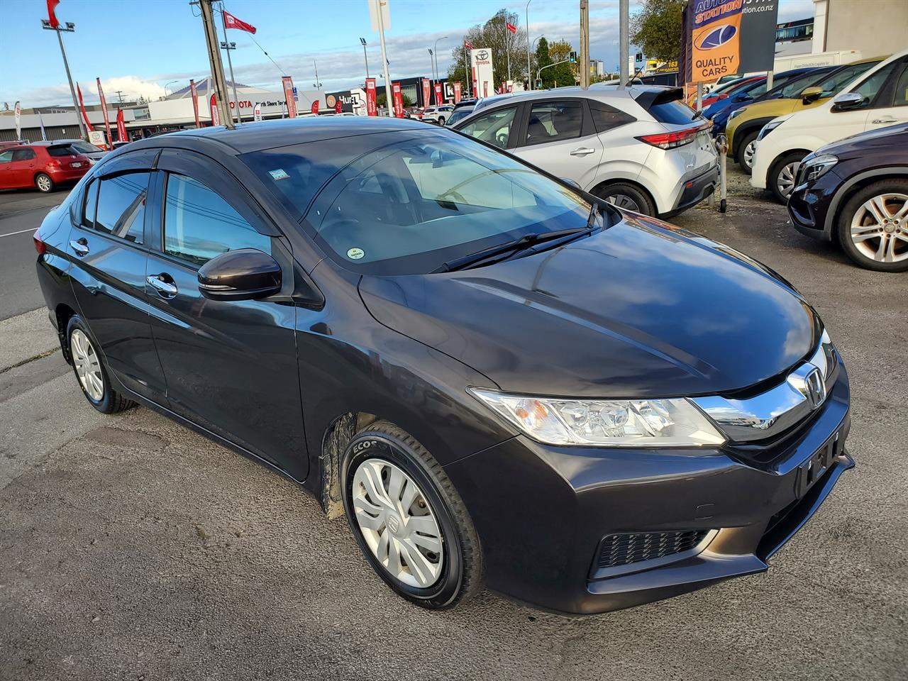 2015 Honda Grace thumbnail