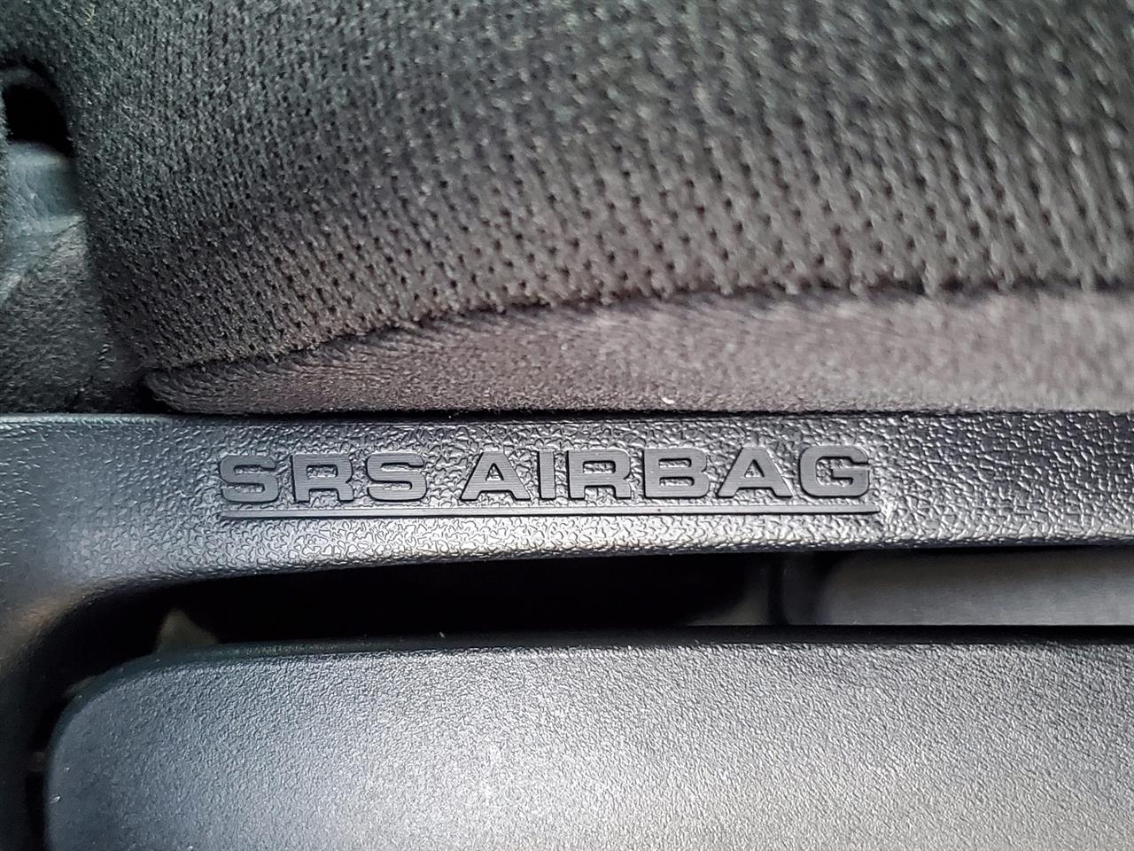 2021 Toyota Corolla thumbnail