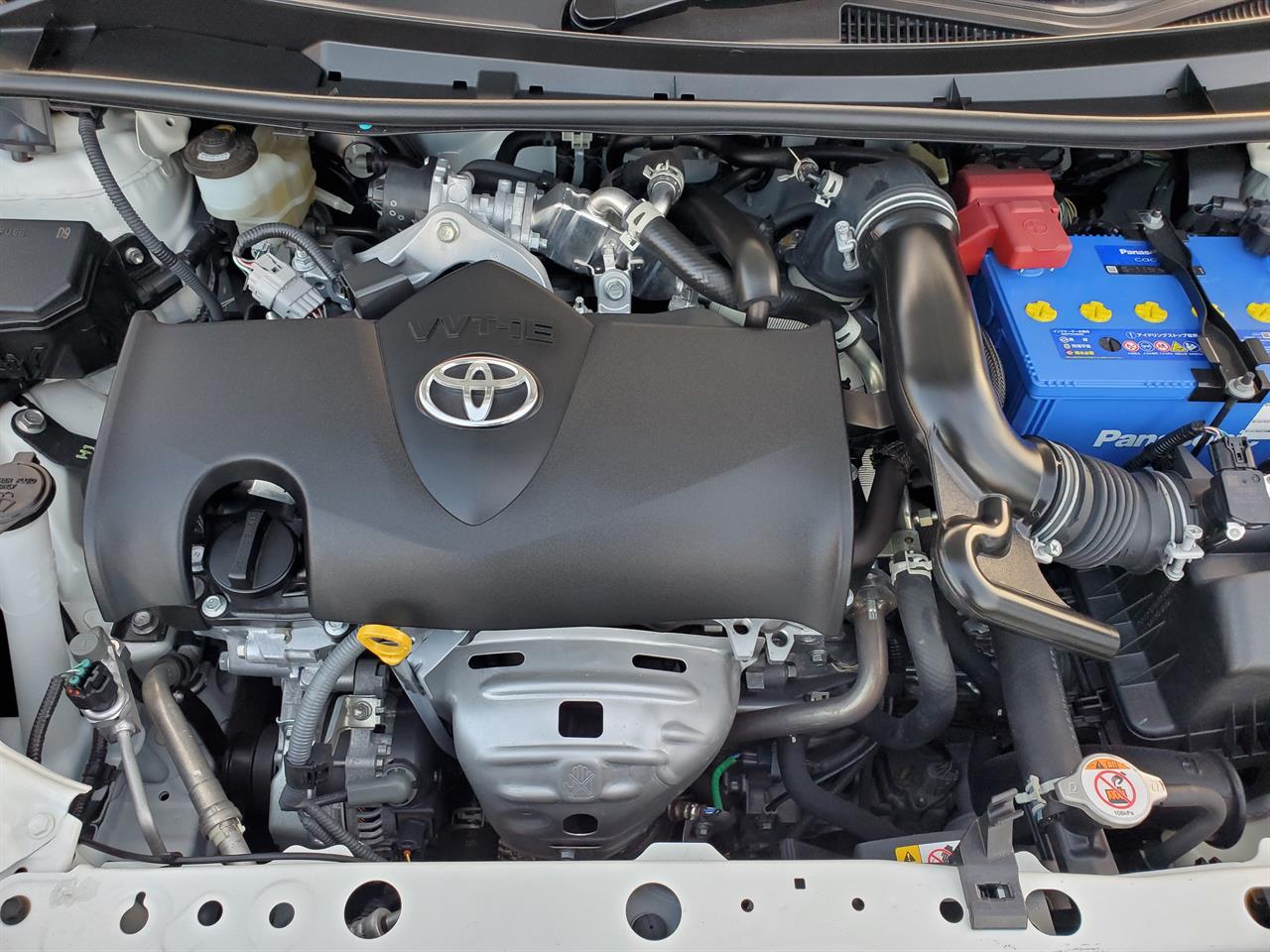 2021 Toyota Corolla thumbnail