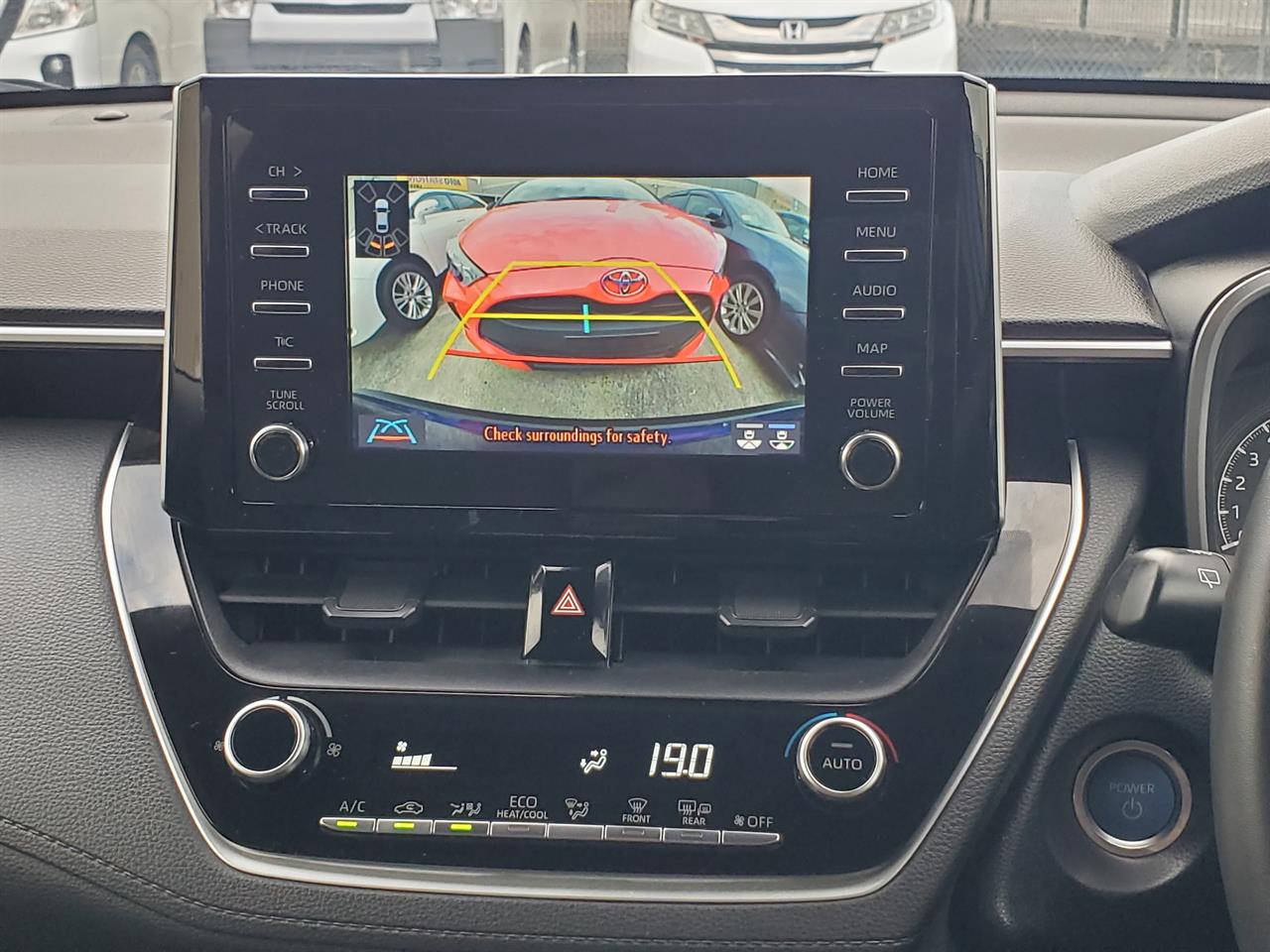 2023 Toyota Corolla thumbnail