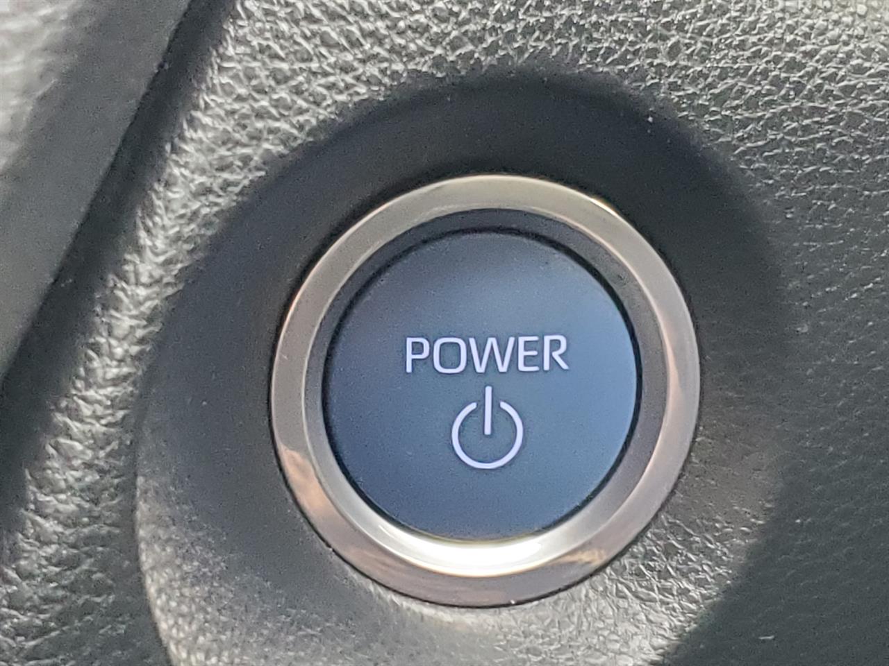 2023 Toyota Corolla thumbnail
