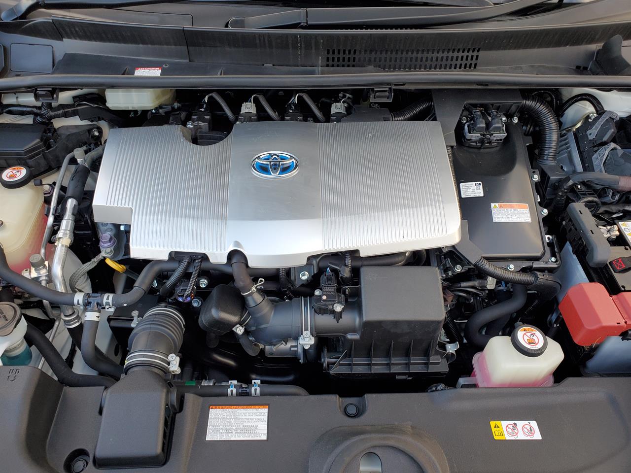 2019 Toyota Prius thumbnail