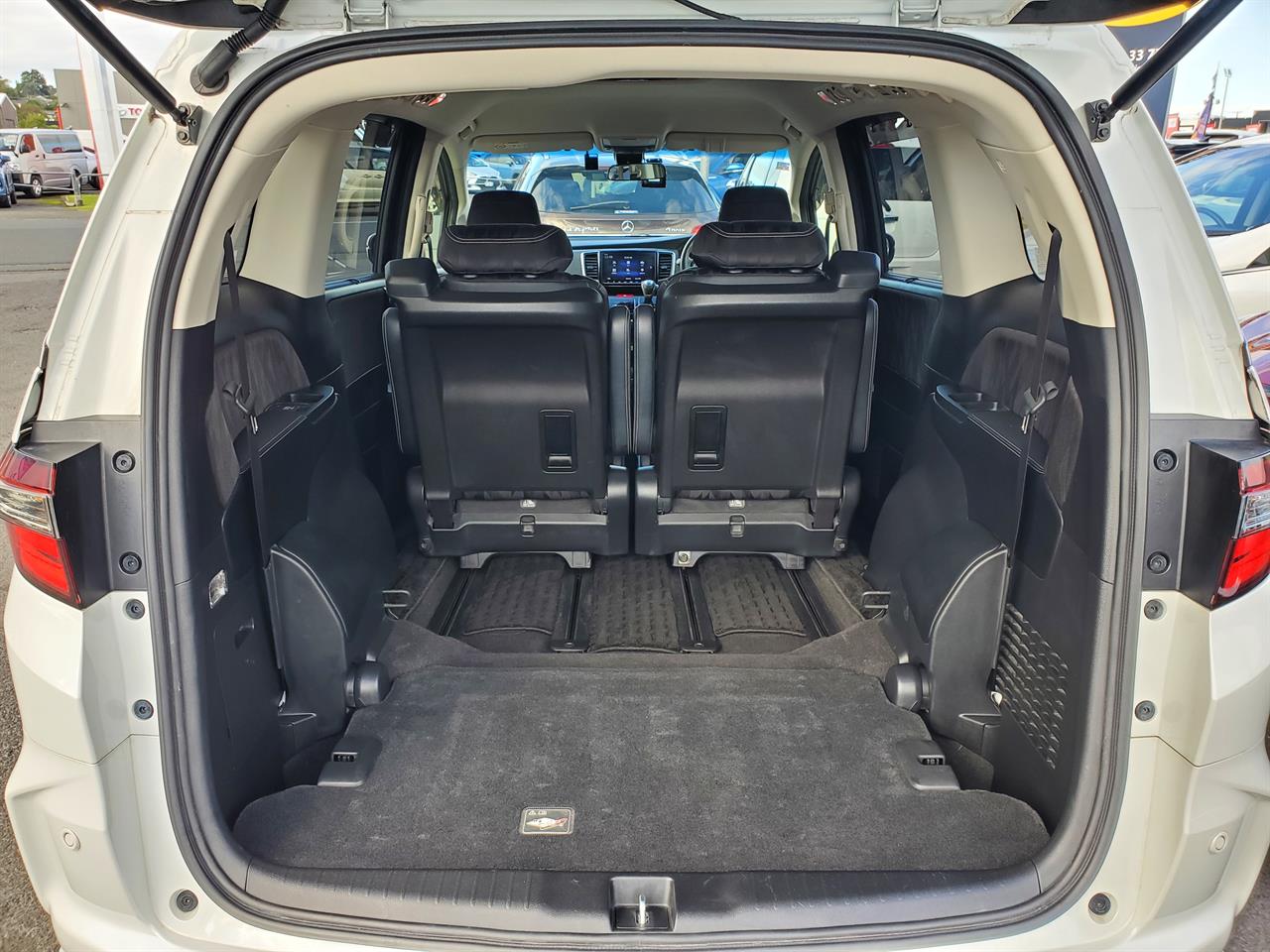 2019 Honda Odyssey thumbnail