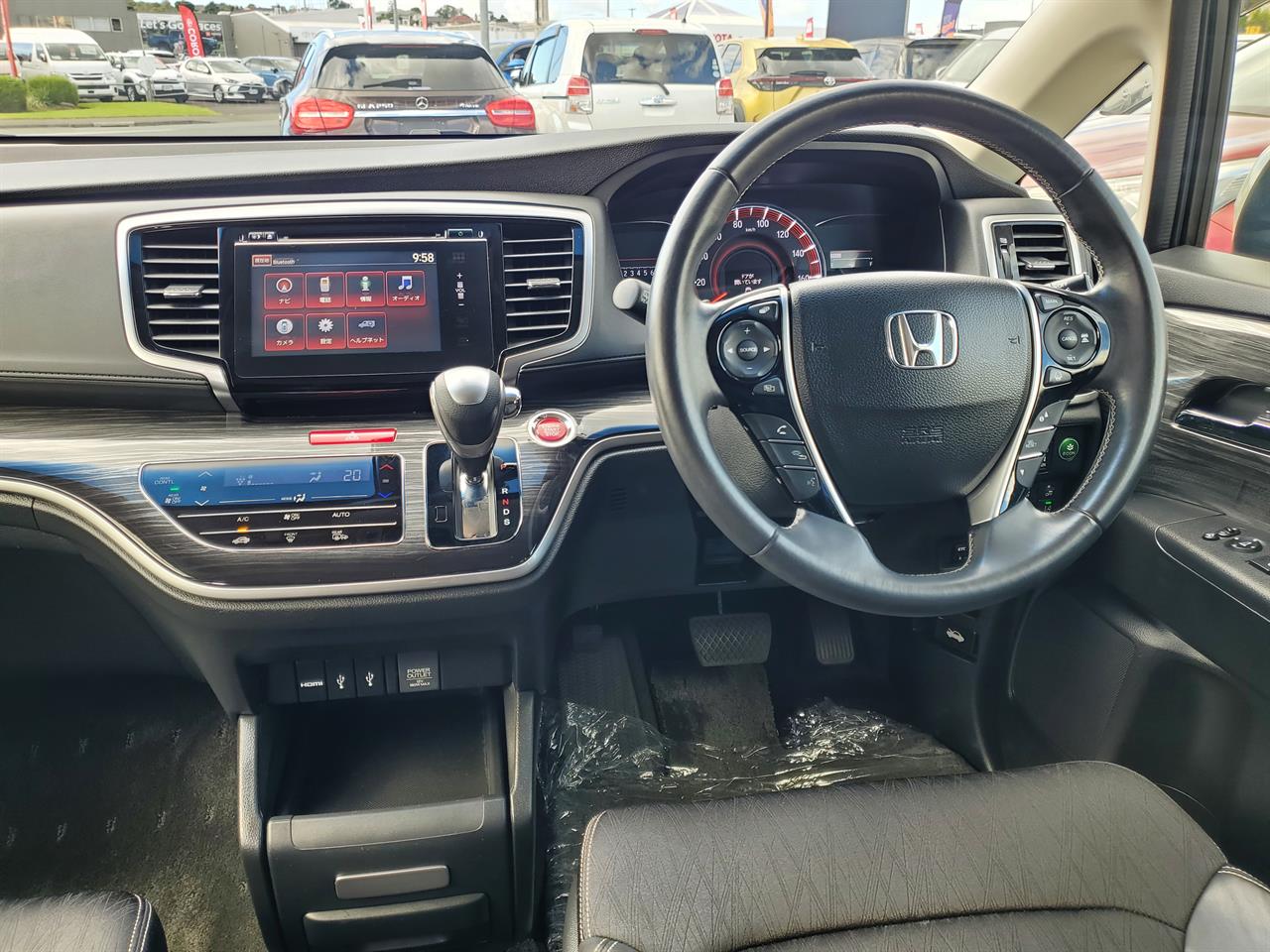 2017 Honda Odyssey thumbnail