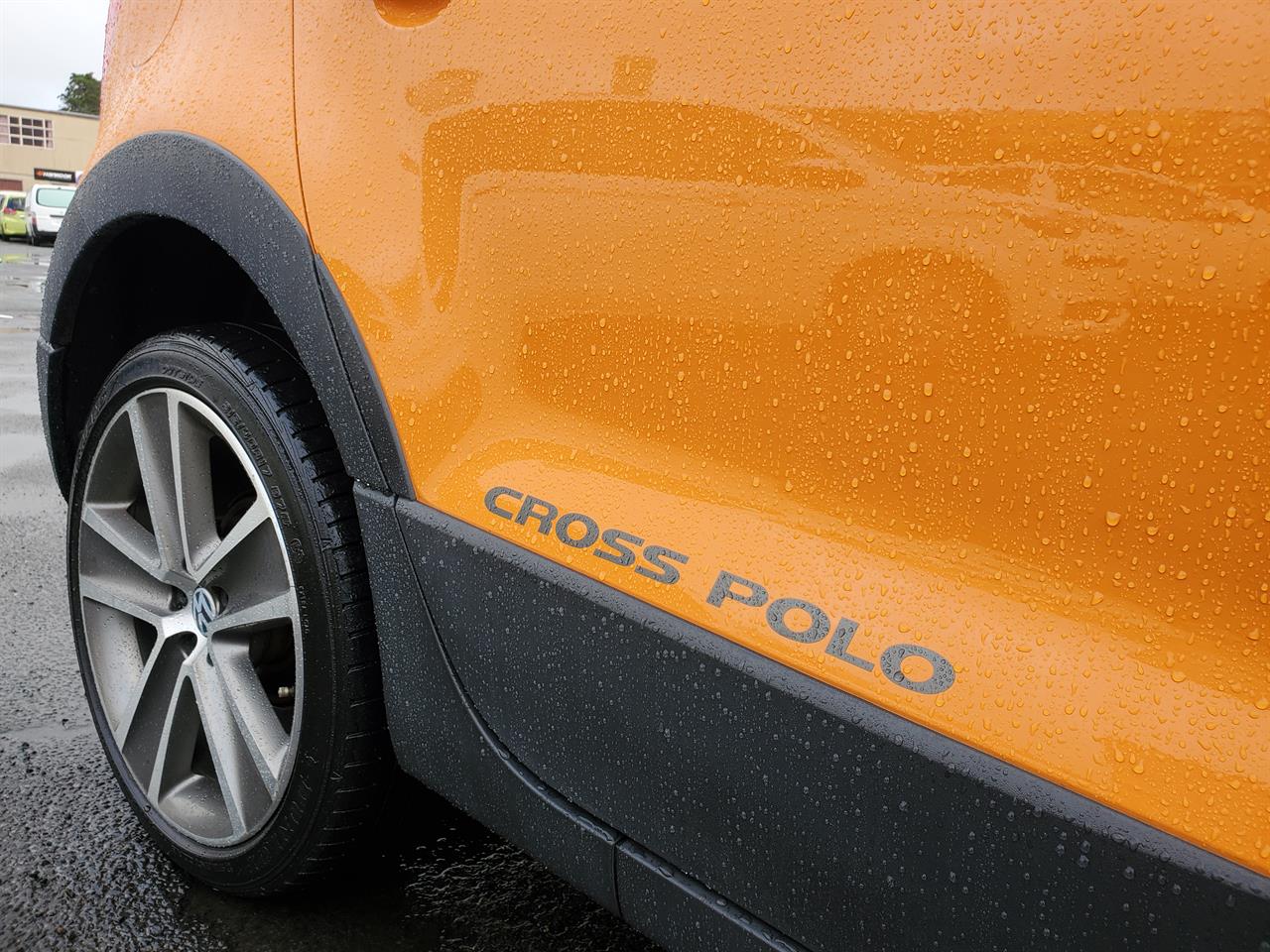 2012 Volkswagen Cross thumbnail