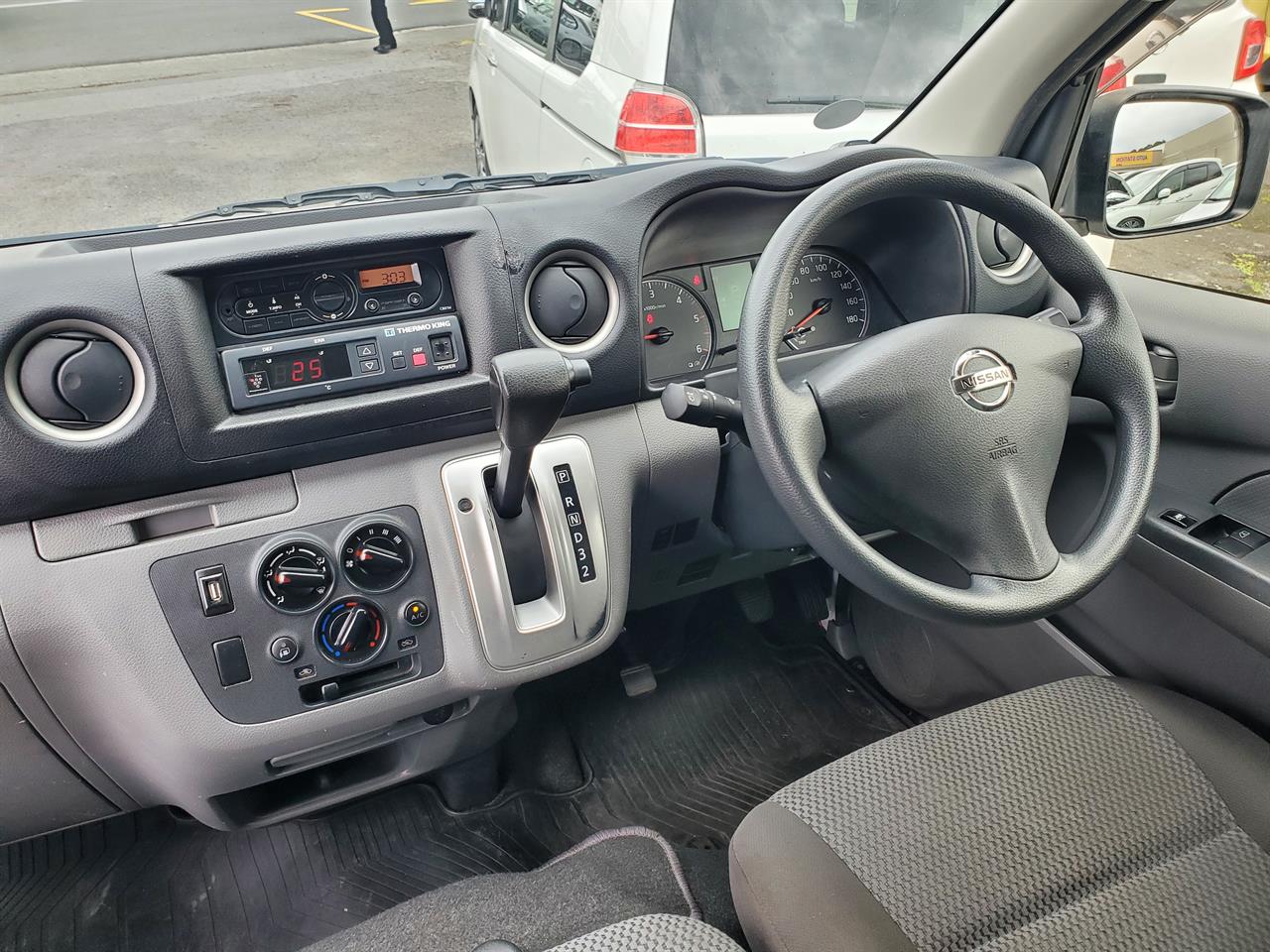 2017 Nissan Caravan thumbnail