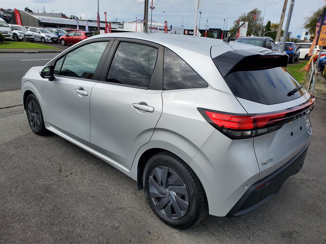 2022 Nissan Note thumbnail