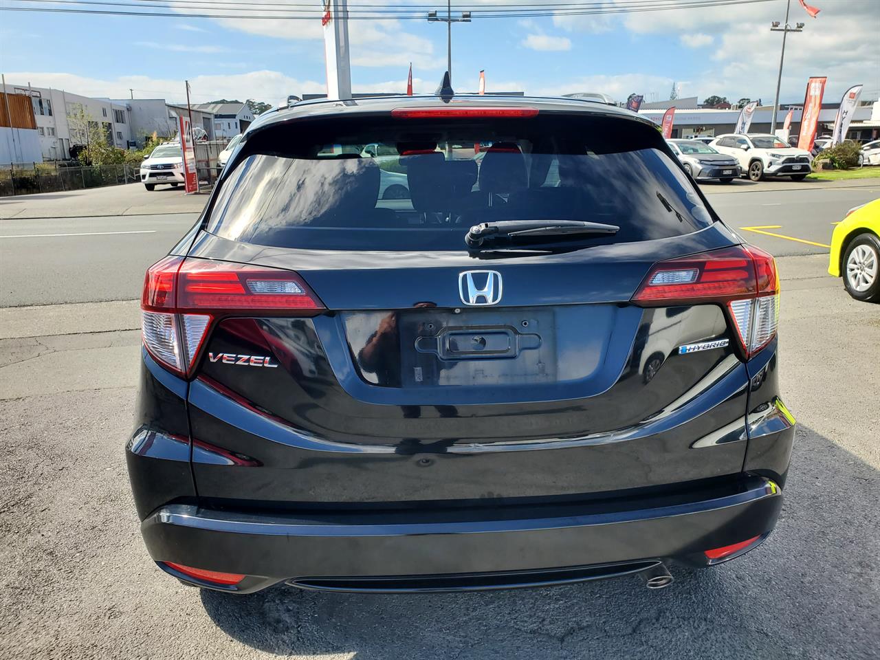 2017 Honda Vezel thumbnail