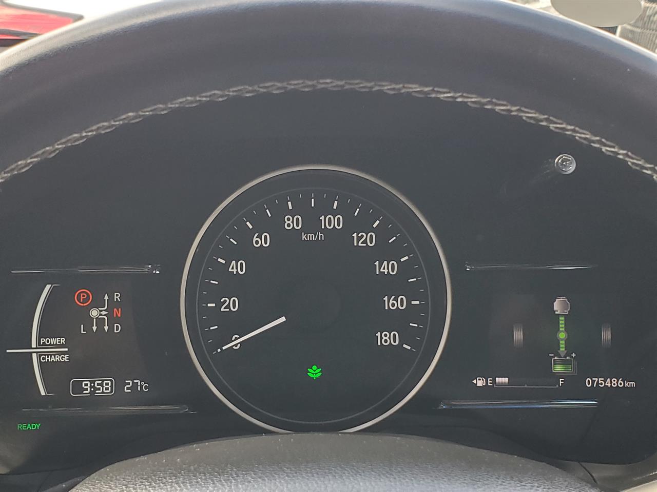 2017 Honda Vezel thumbnail