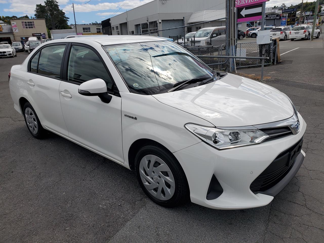 2020 Toyota Corolla thumbnail