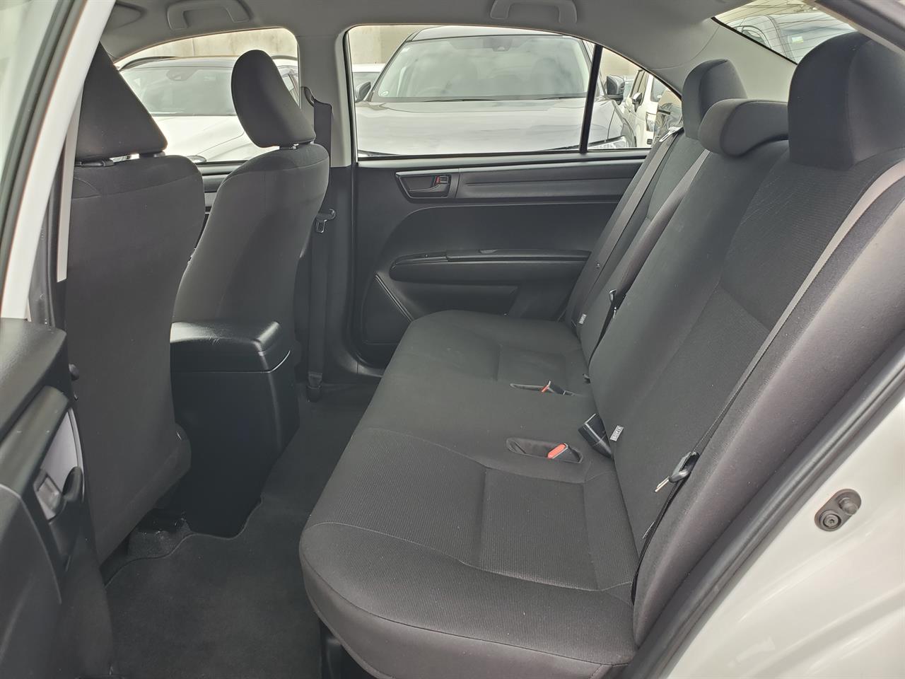 2020 Toyota Corolla thumbnail