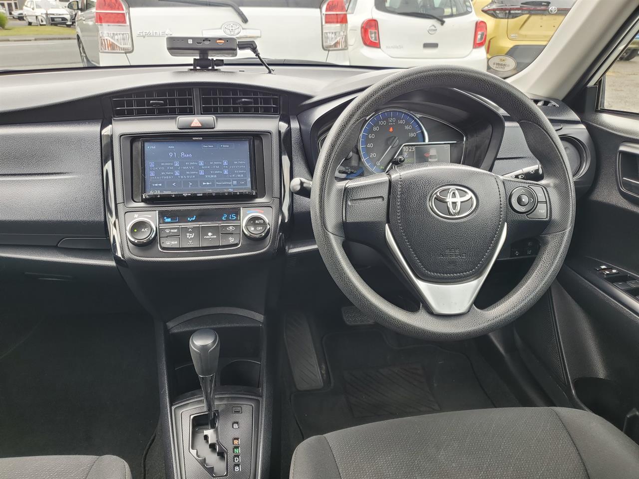 2020 Toyota Corolla thumbnail
