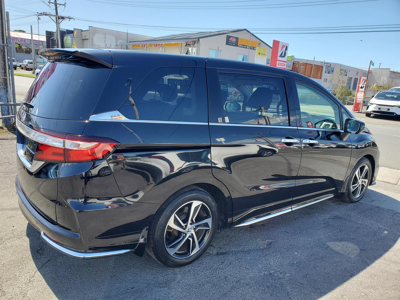2017 Honda Odyssey thumbnail