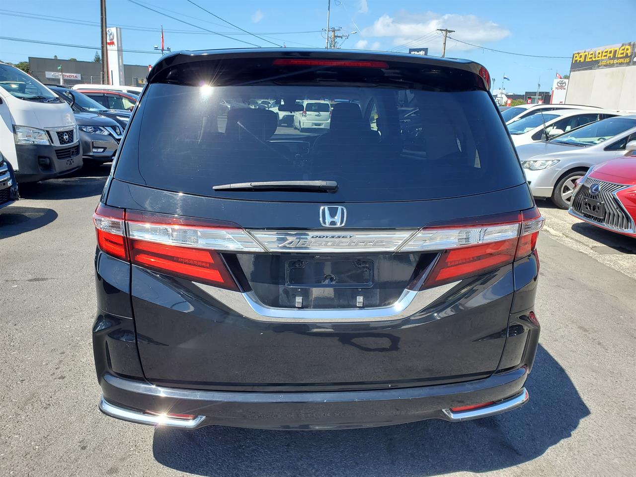 2017 Honda Odyssey thumbnail