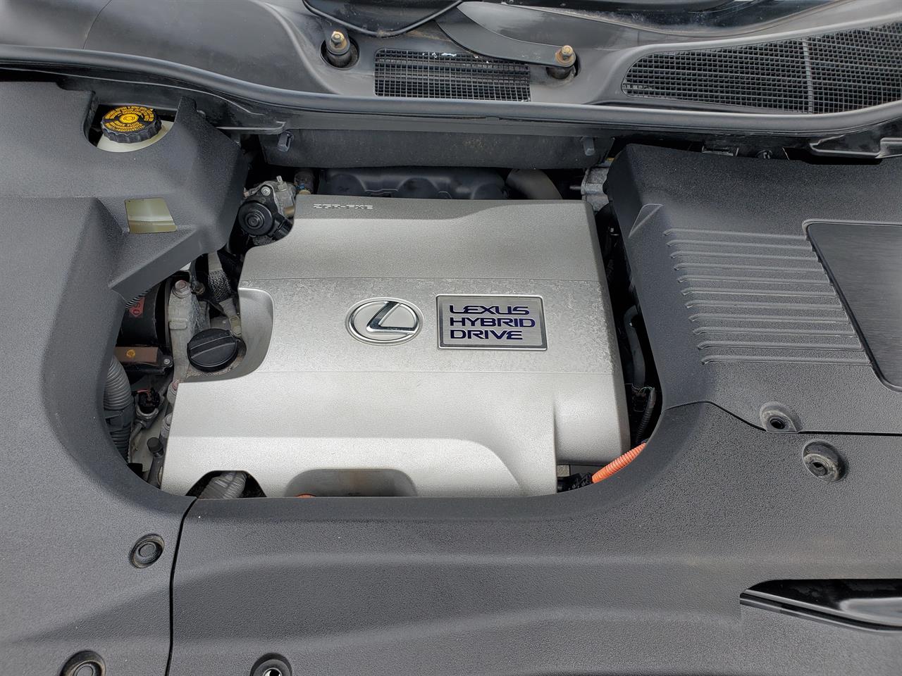 2012 Lexus RX450h thumbnail