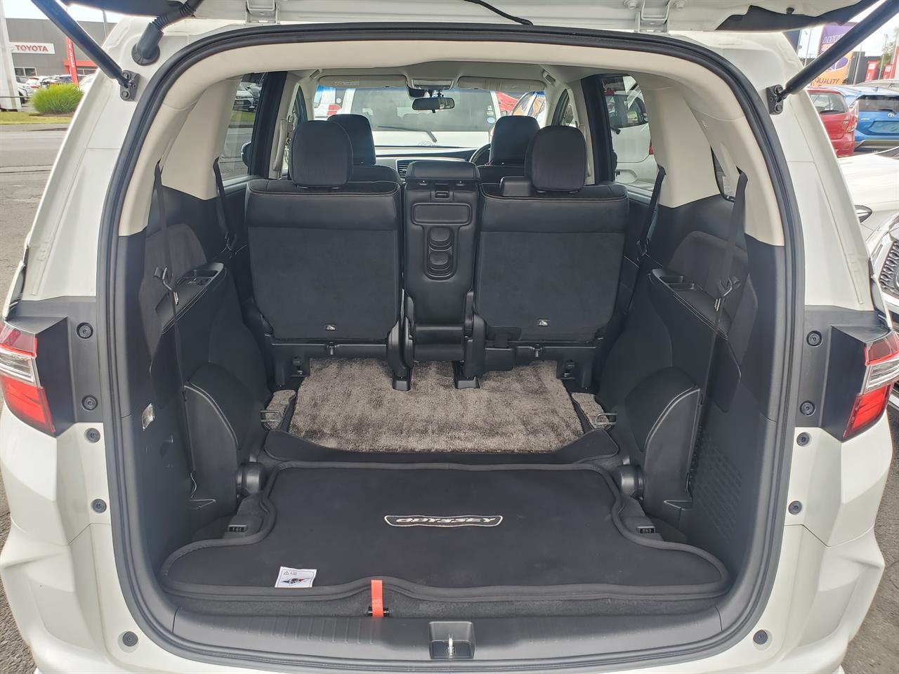 2014 Honda Odyssey thumbnail