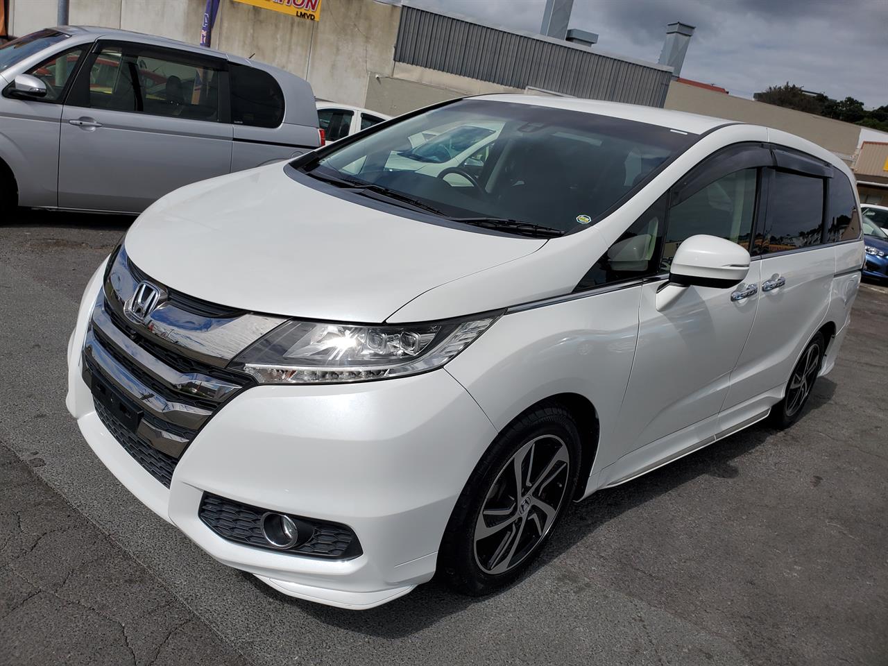 2014 Honda Odyssey thumbnail