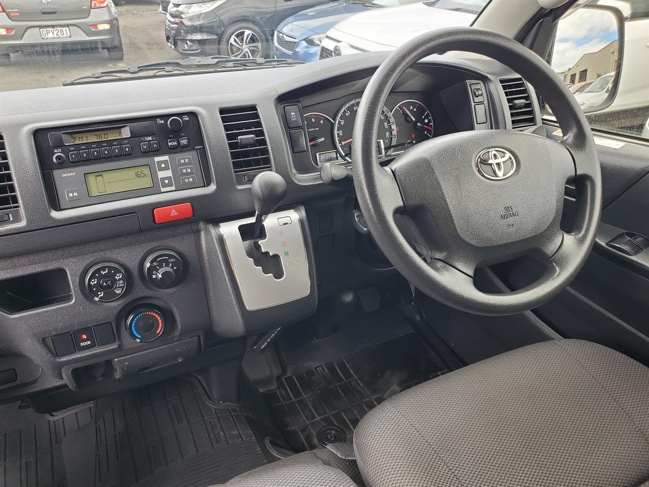 2019 Toyota Hiace thumbnail