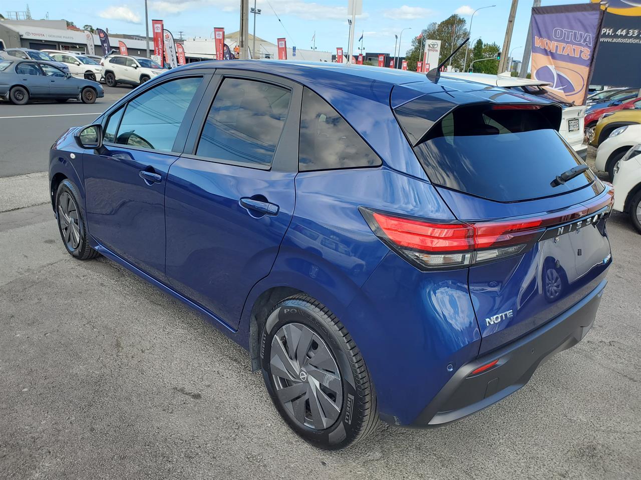 2021 Nissan Note thumbnail