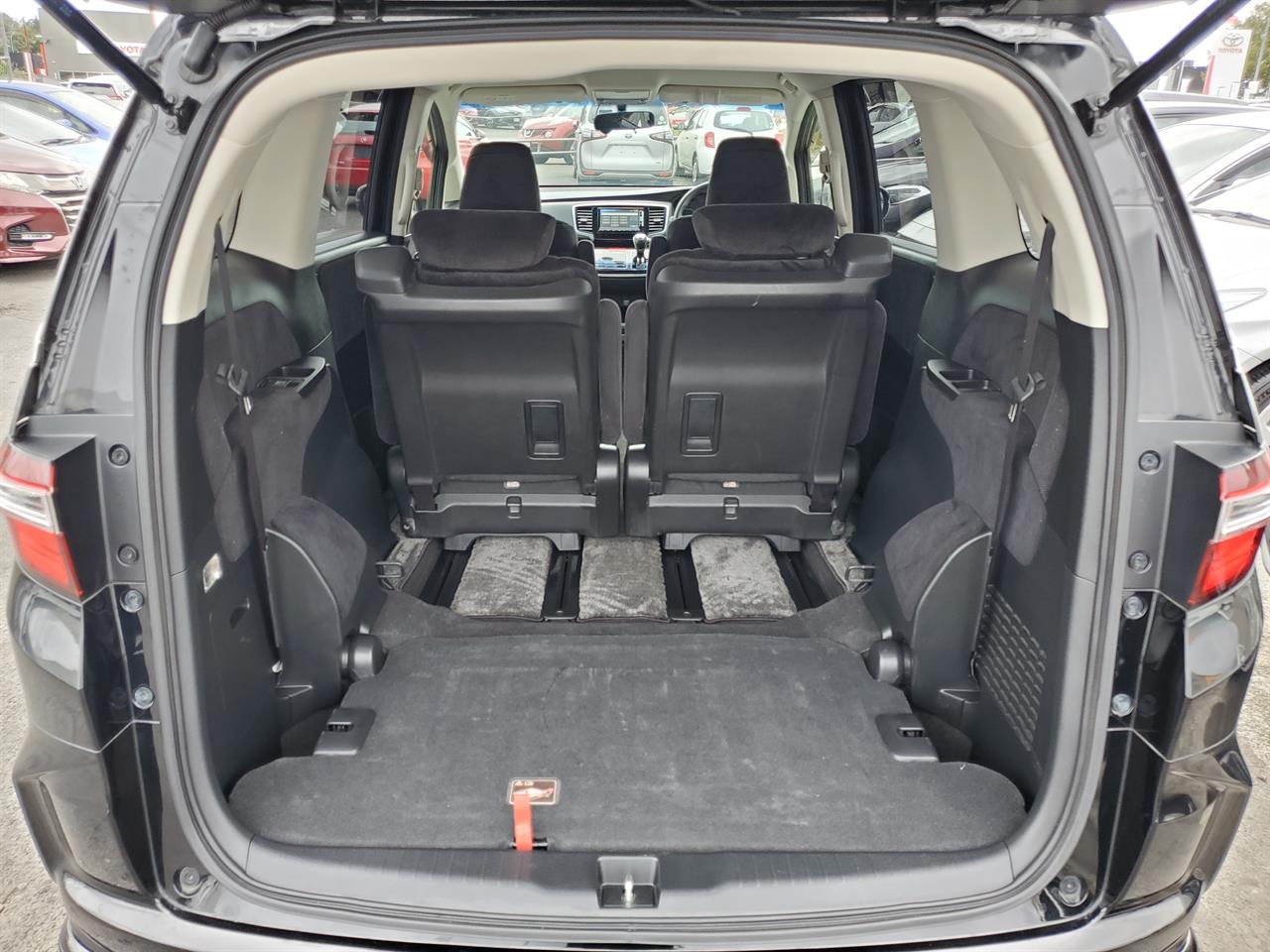 2015 Honda Odyssey thumbnail