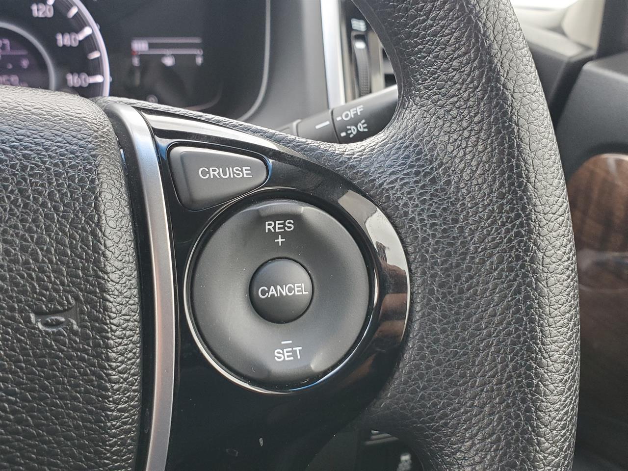 2015 Honda Odyssey thumbnail