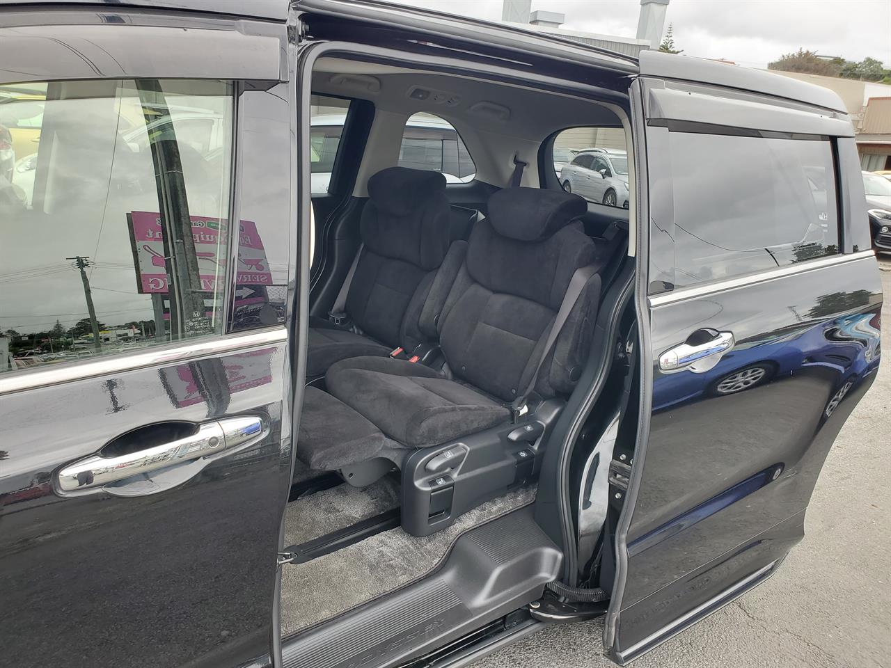 2015 Honda Odyssey thumbnail
