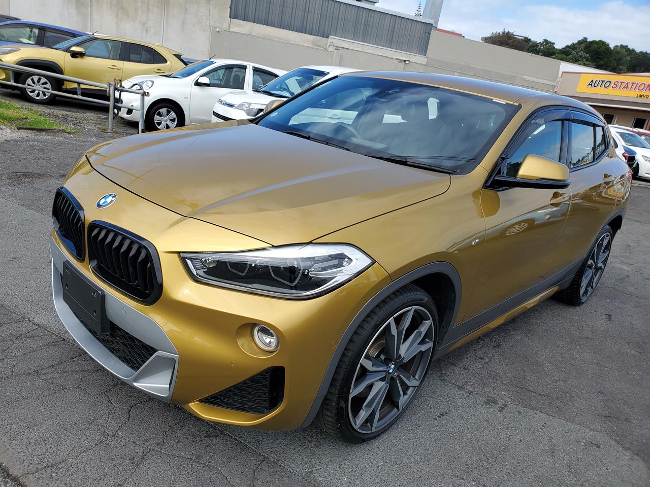 2018 BMW X2 thumbnail